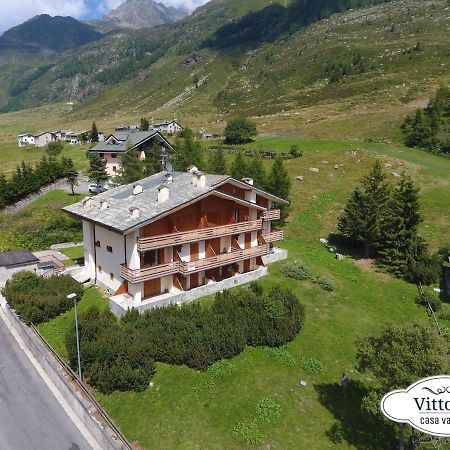 Vittoria Casa Vacanza Madesimo Exteriér fotografie